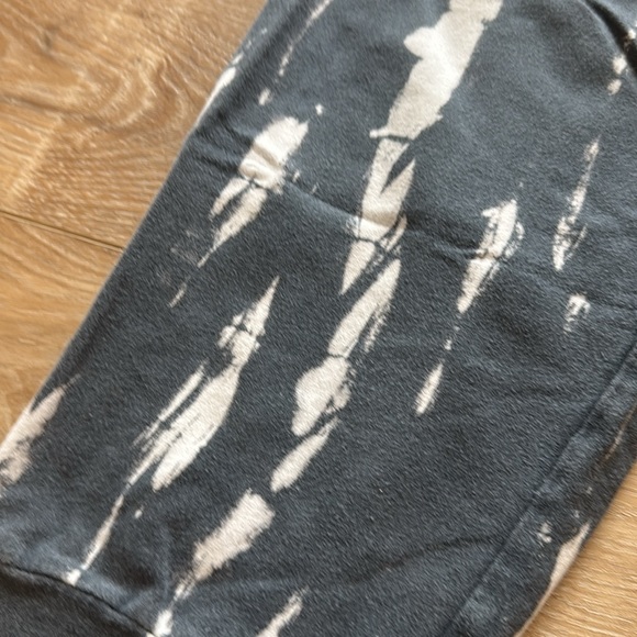 Matching set - Picture 6 of 8